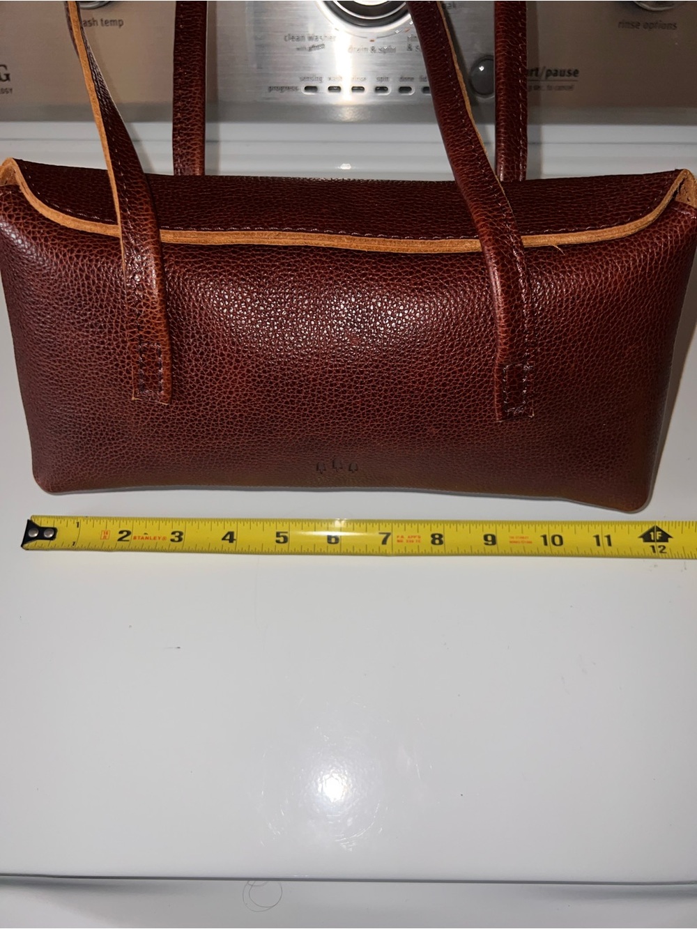 Portland Leather ‘Amelie’ Shoulder Bag - Picture 13 of 16